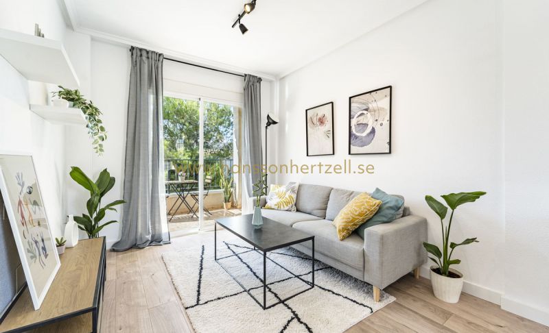 Apartment - Sale - Orihuela Costa - Villamartin 