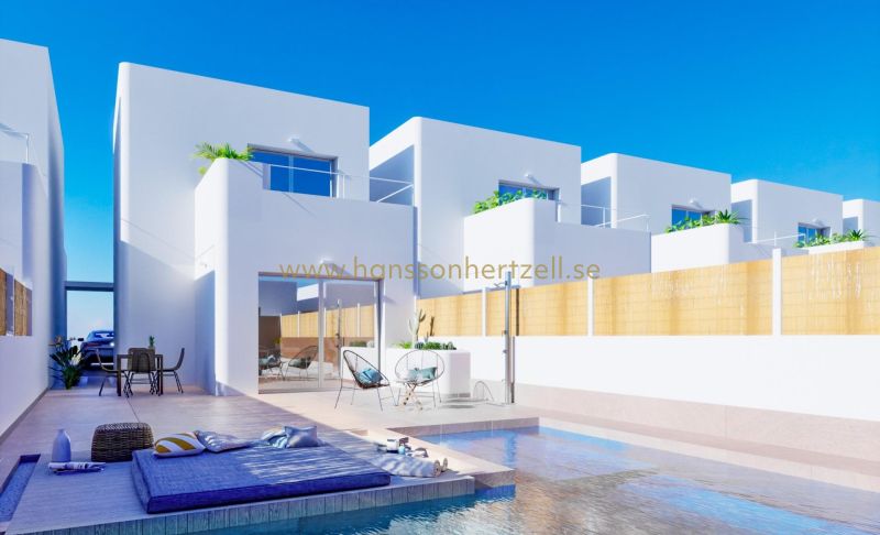Villa - Nybyggnad - Los Alcazares - GNR-89871