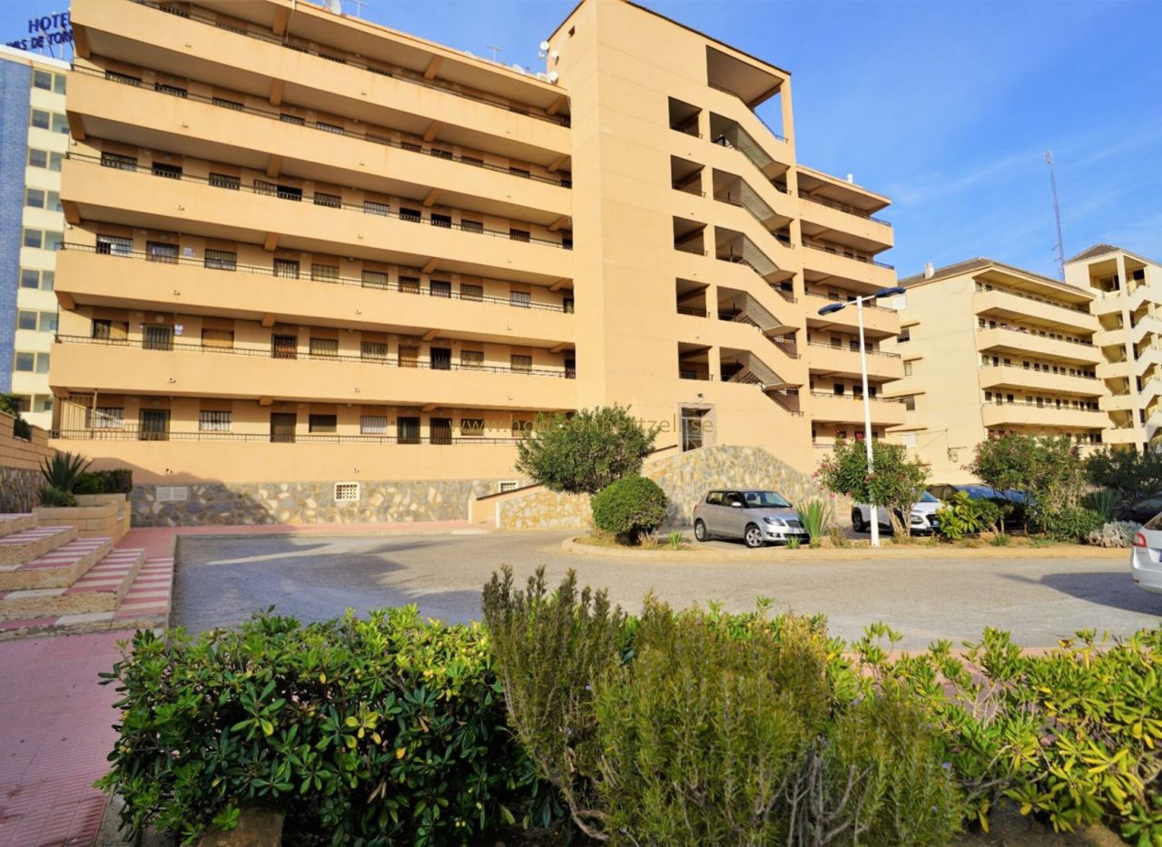 Försäljning - Lägenhet - Torrevieja - Cabo Cervera