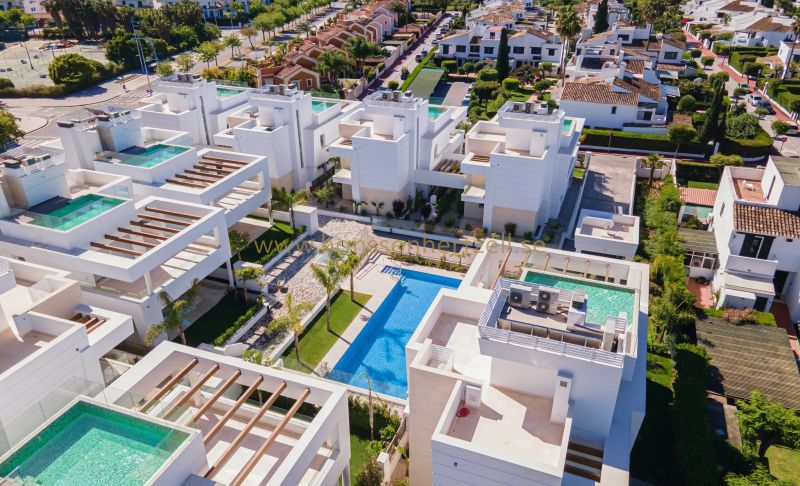 Вилла - New Build - Marbella - Nueva Andalucía
