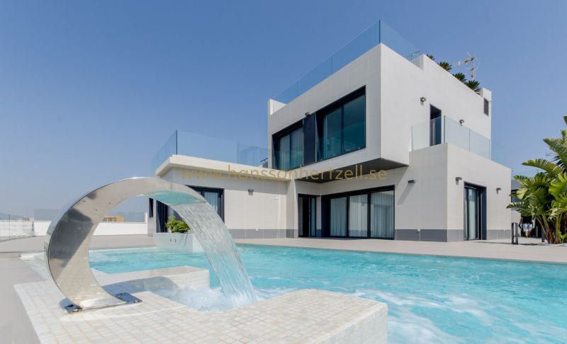 Villa - Nybyggnad - Orihuela Costa - Dehesa de Campoamor 
