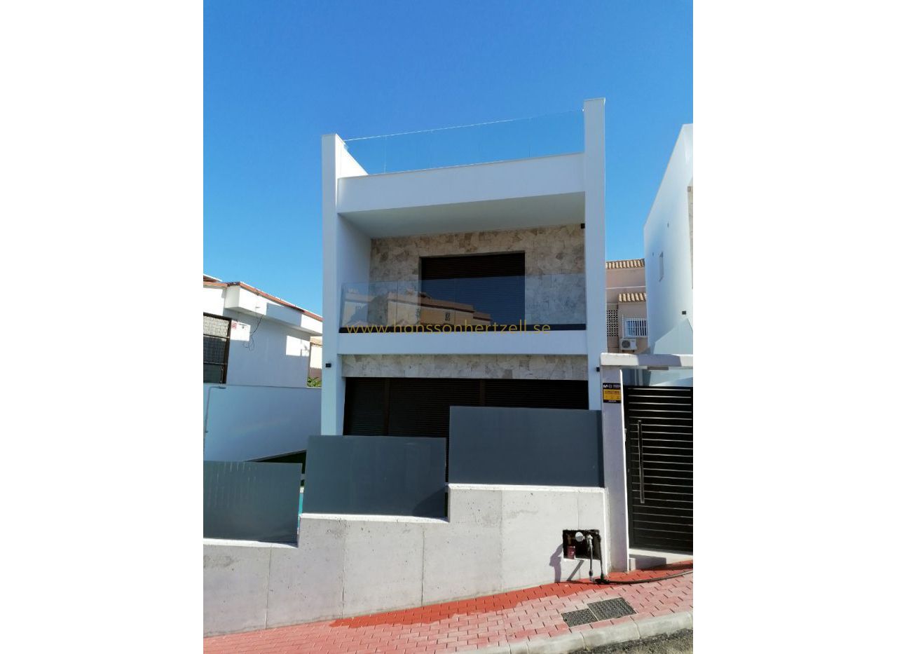 New Build - Villa - Torrevieja  - La Mata