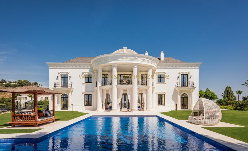Villa - Försäljning - Marbella - Las Chapas