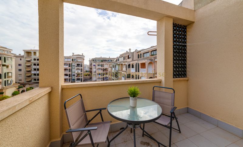 Lägenhet - Försäljning - Torrevieja - Torrevieja