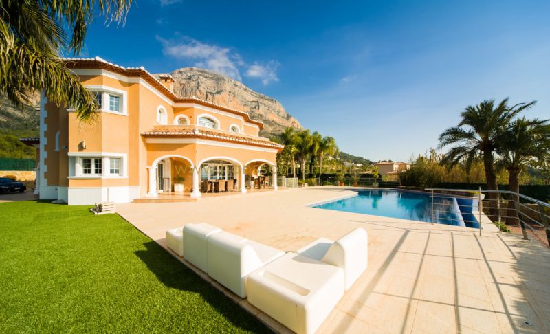 Villa - Försäljning - Javea - Montgo