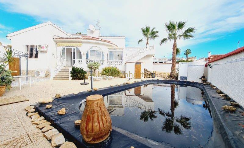 Chalet - Venta - Rojales  - Ciudad Quesada