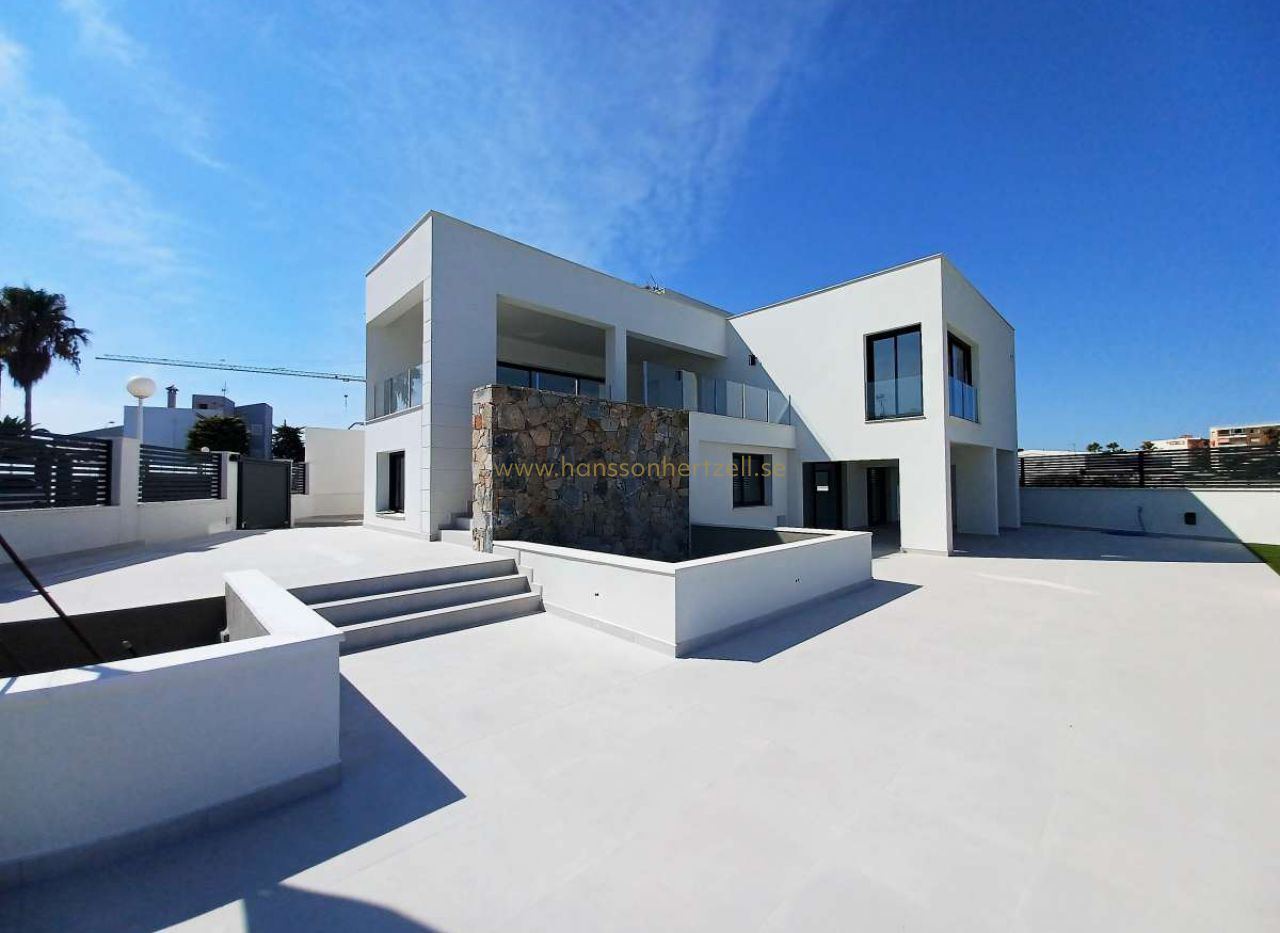 New Build - Villa - Torrevieja  - La Veleta