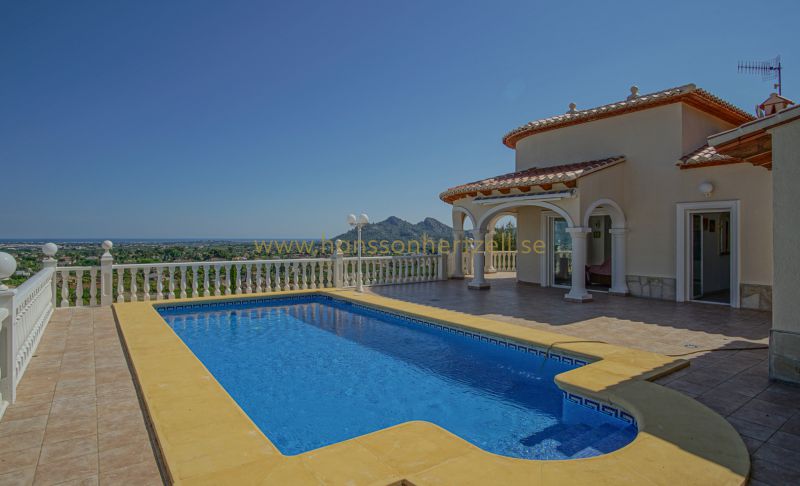 Villa - Försäljning - Pedreguer - Monte Solana