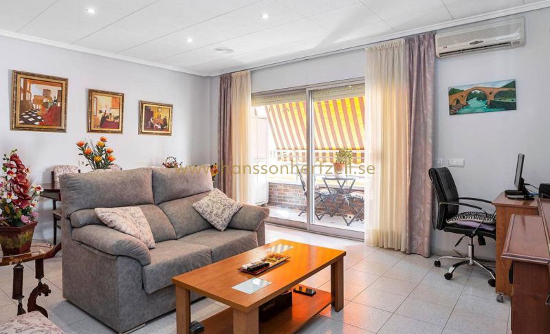 Lägenhet - Försäljning - Torrevieja - Torrevieja