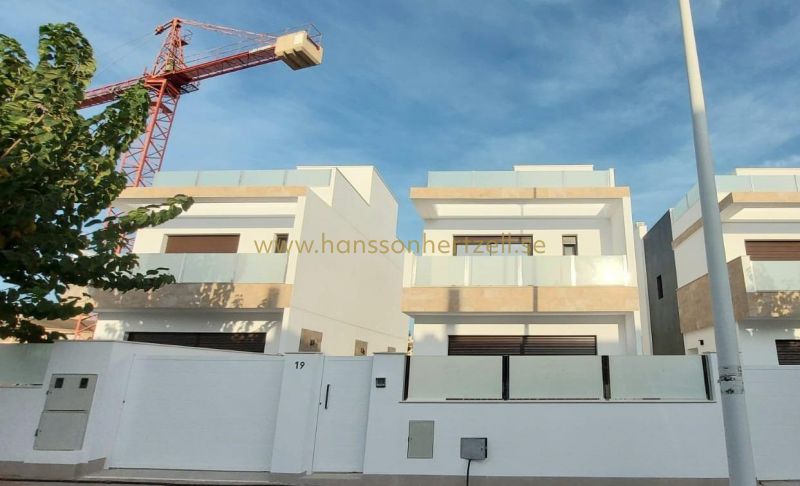 Villa - New Build - San Pedro del Pinatar - GNR-53063