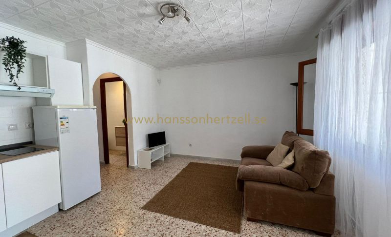Lägenhet - Försäljning - Torrevieja - La Siesta