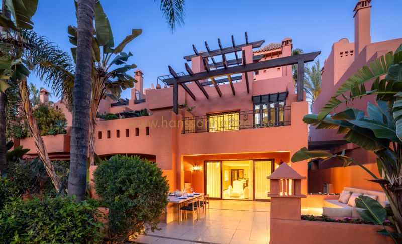 Townhouse - Sale - Marbella - HH-QRS-OPH11