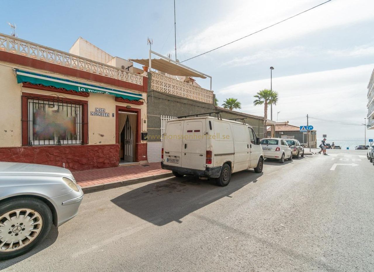 Venta - Chalet - Torrevieja  - Playa Los Naufragos 