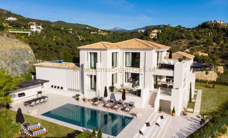 Villa - New Build - Benahavis - El Madronal