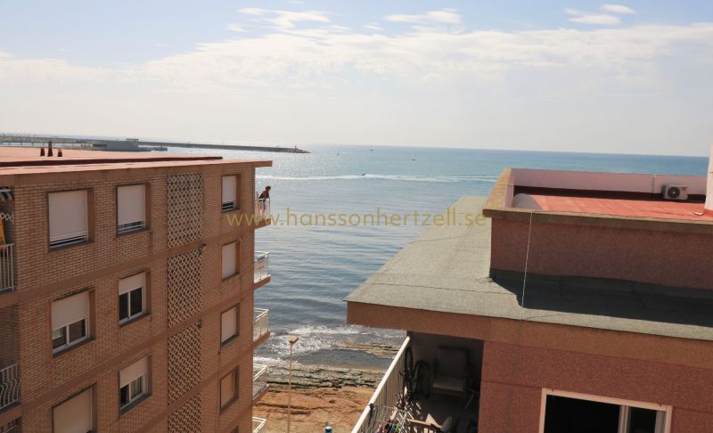 Apartment - Sale - Torrevieja  - Playa Los Naufragos 