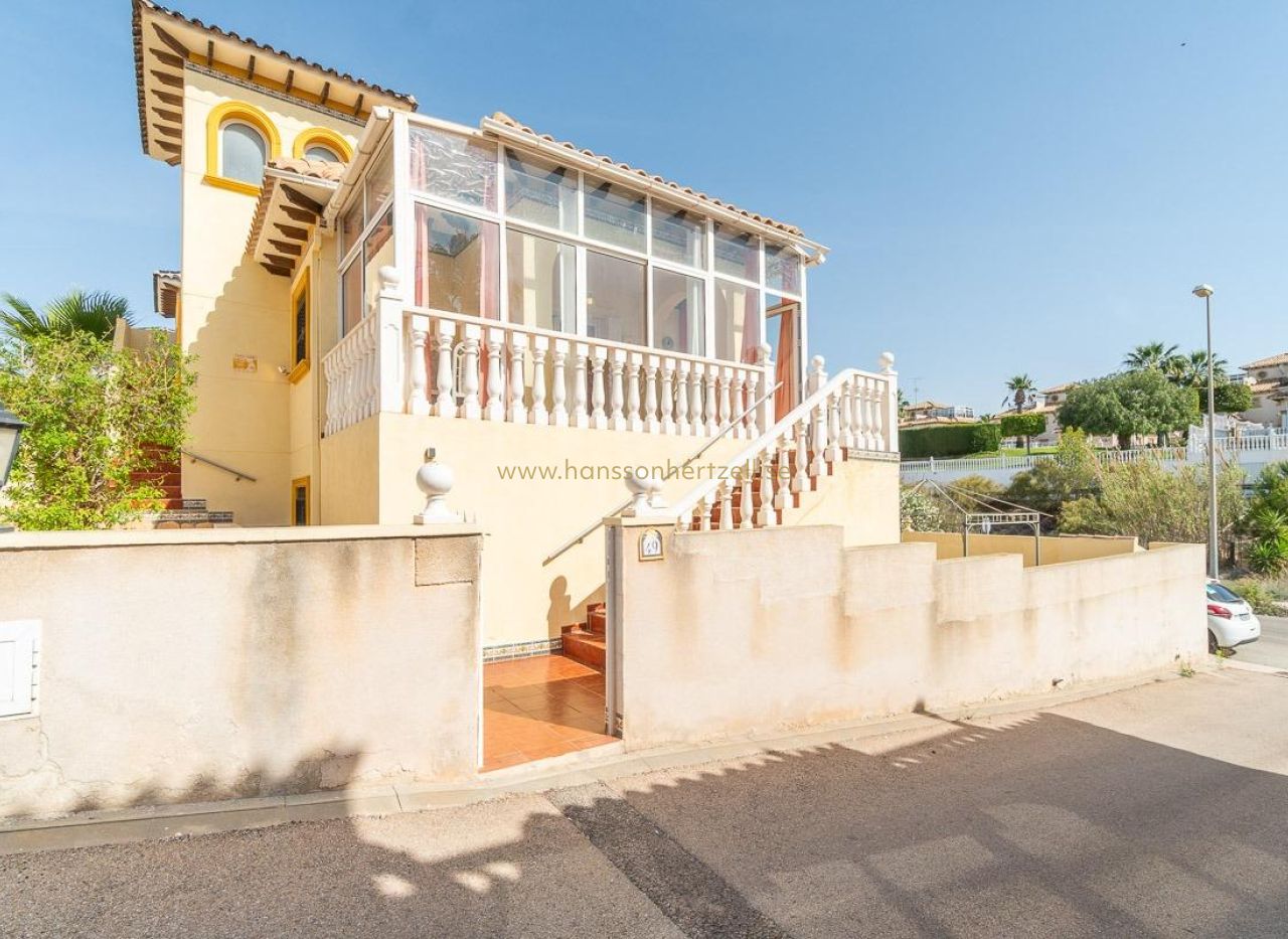 Venta - Chalet - Orihuela Costa - La Zenia