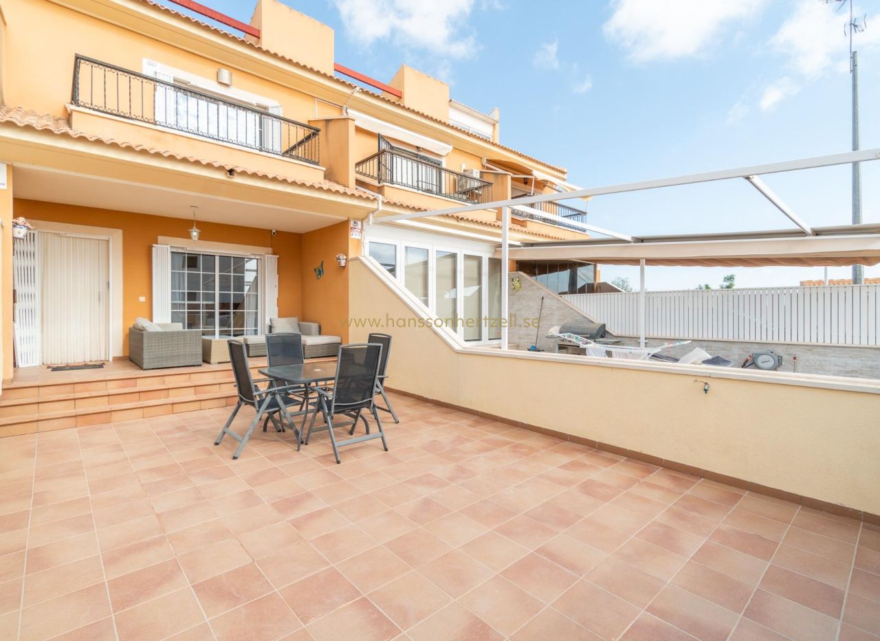 Sale - Townhouse - Orihuela Costa - Los Dolses