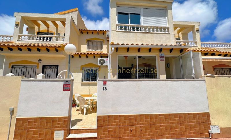 Casa adosada - Venta - Los Altos Punta Prima - Los Altos Punta Prima