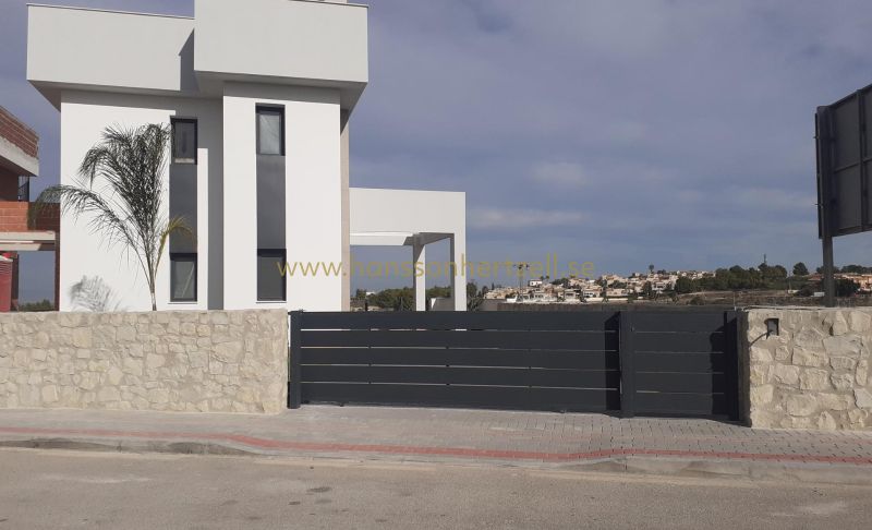 Villa - New Build - Algorfa - La Finca Golf Resort