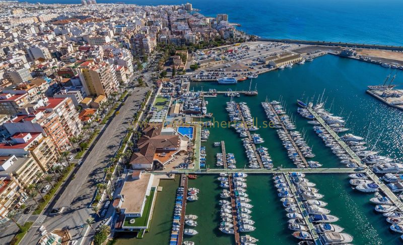 Lägenhet - Försäljning - Torrevieja - Torretas