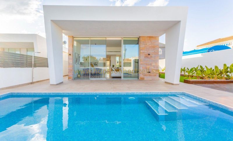 Villa - New Build - Torrevieja  - Torreta florida