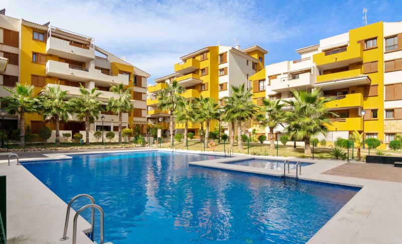 Appartement - Sale - Torrevieja  - La Recoleta