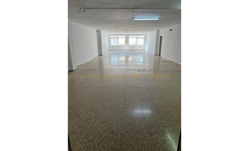 Comercial - Venta - Torrevieja  - Centro