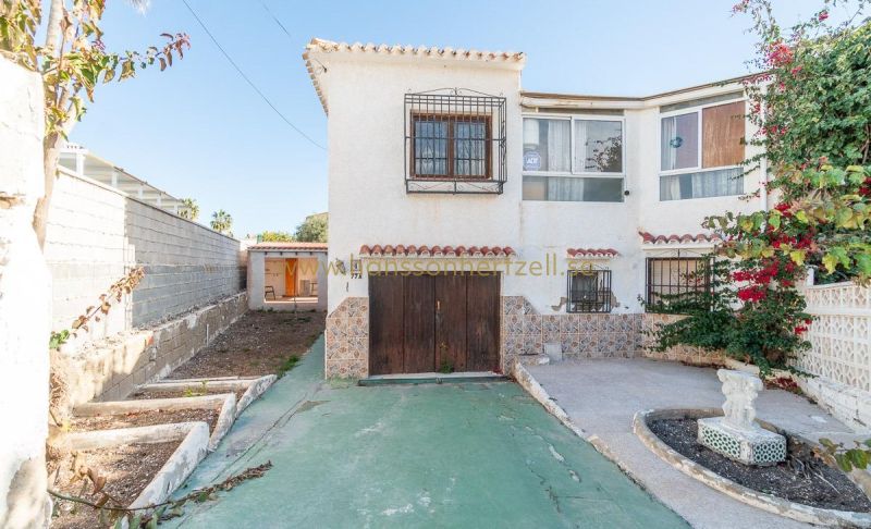 Townhouse - Sale - Orihuela Costa - Punta Prima