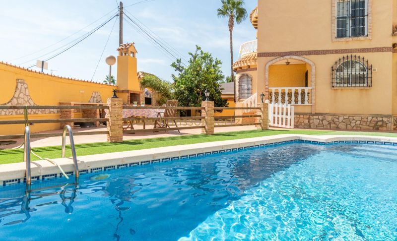 Villa - Sale - Orihuela Costa - Las Mimosas