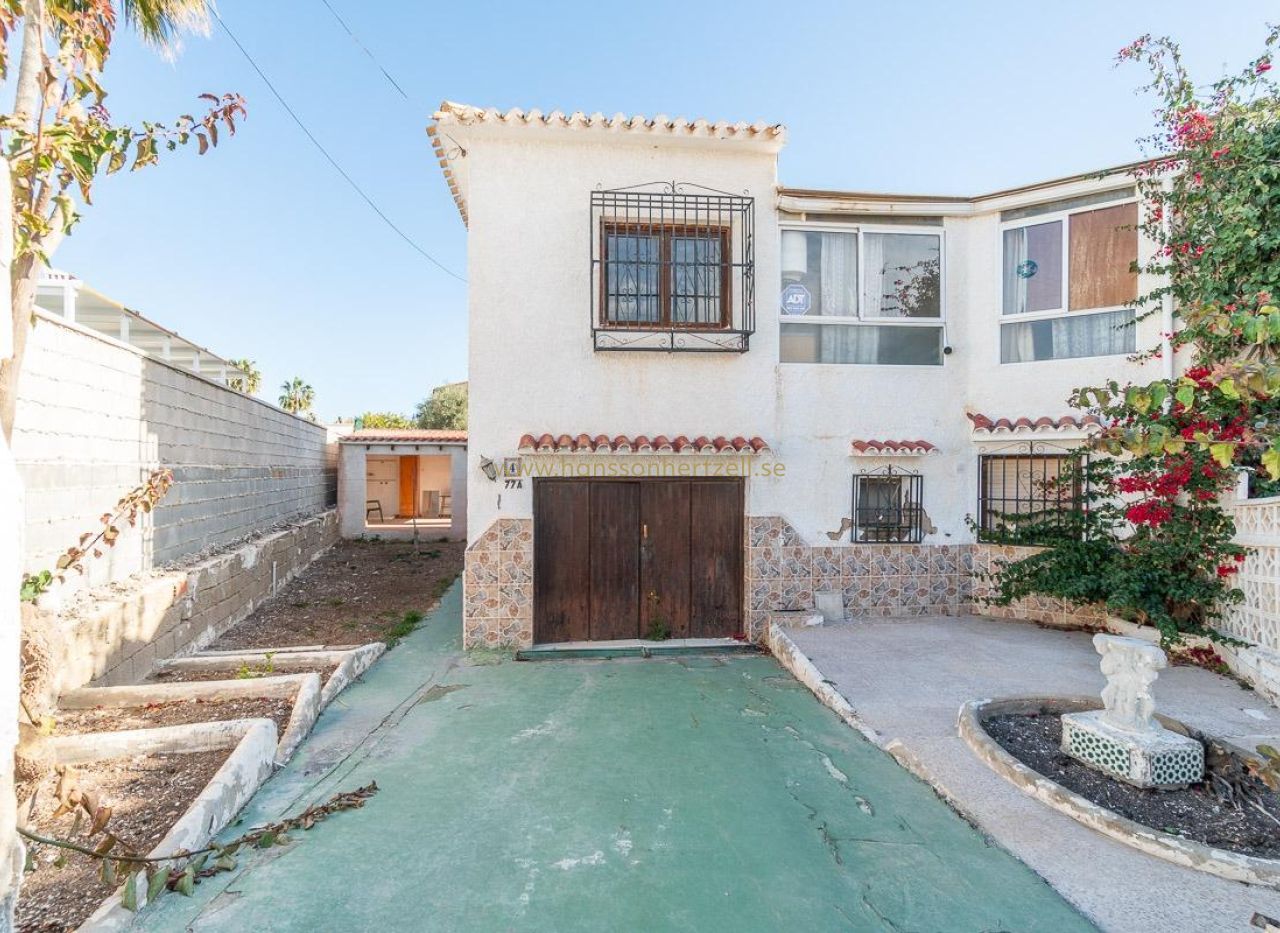 Sale - Townhouse - Orihuela Costa - Punta Prima