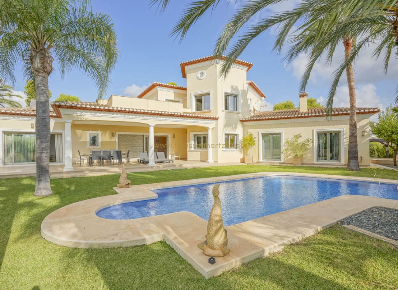 Sale - Villa - Benissa