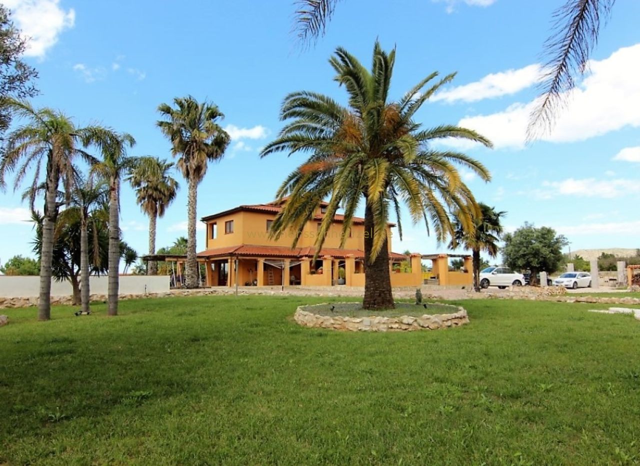 Sale - Villa - Pedreguer