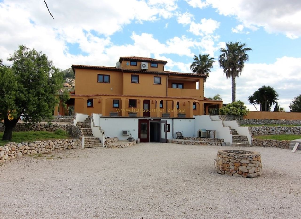 Sale - Villa - Pedreguer