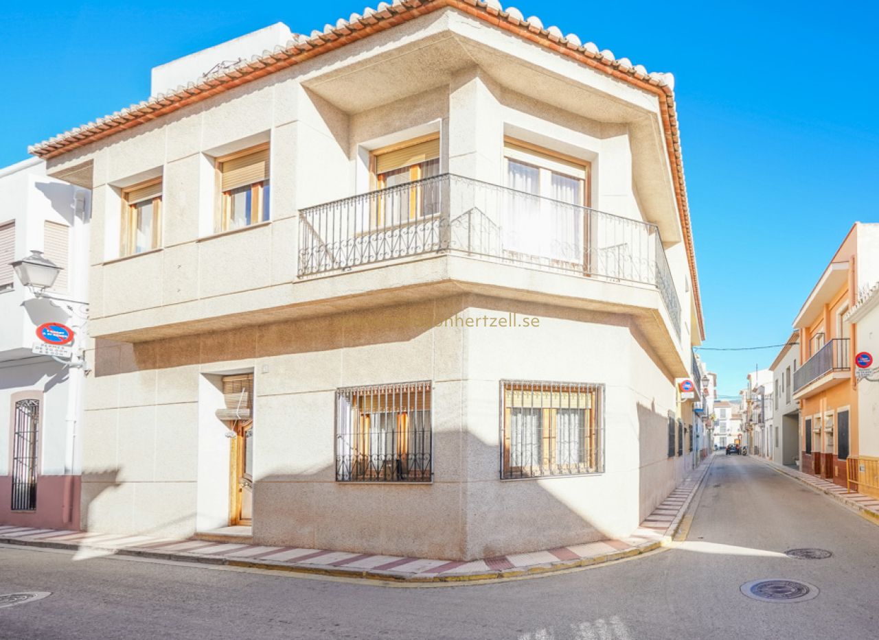 Sale - Townhouse - Gata de Gorgo - Centrum