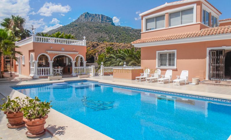 Villa - Försäljning - Calpe - Partida Maryvilla