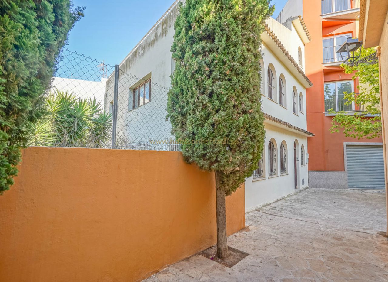 Venta - Casa adosada - Benissa - Centre