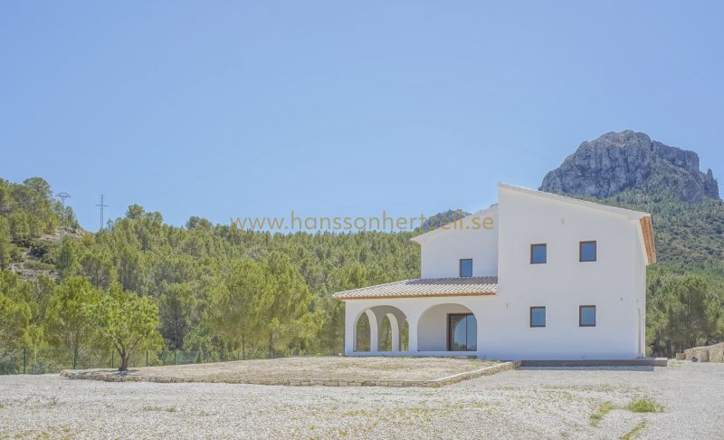 Villa - Försäljning - Benissa - Partida Lleus