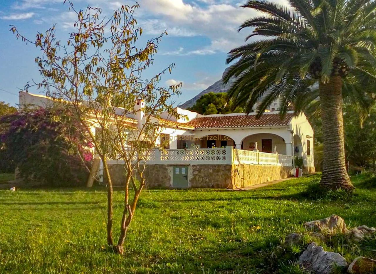 Sale - Villa - Denia - San Nicolas