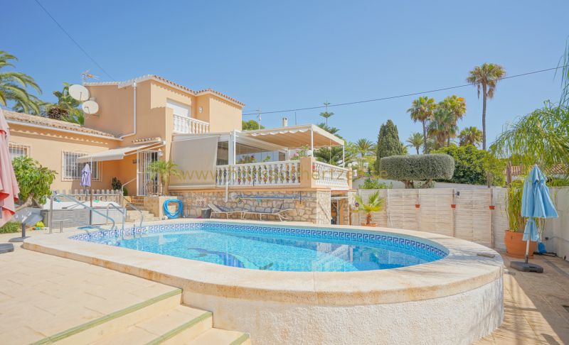 Villa - Försäljning - Calpe - Partida Calalga