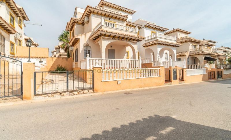 Chalet - Venta - Orihuela Costa - Los Dolses