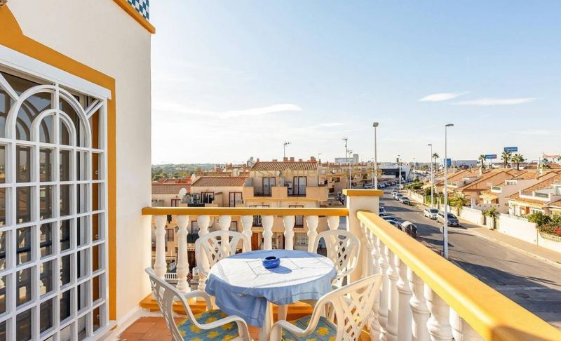 Appartement - Sale - Orihuela Costa - La Zenia