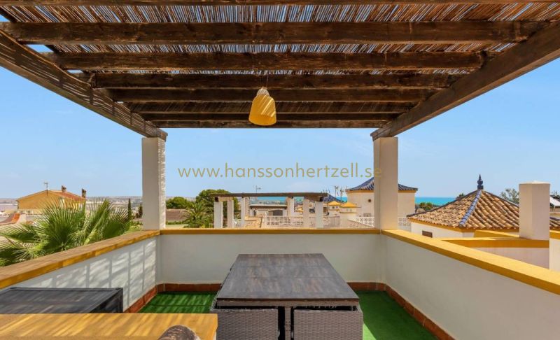 Casa adosada - Venta - Torrevieja  - Los Altos