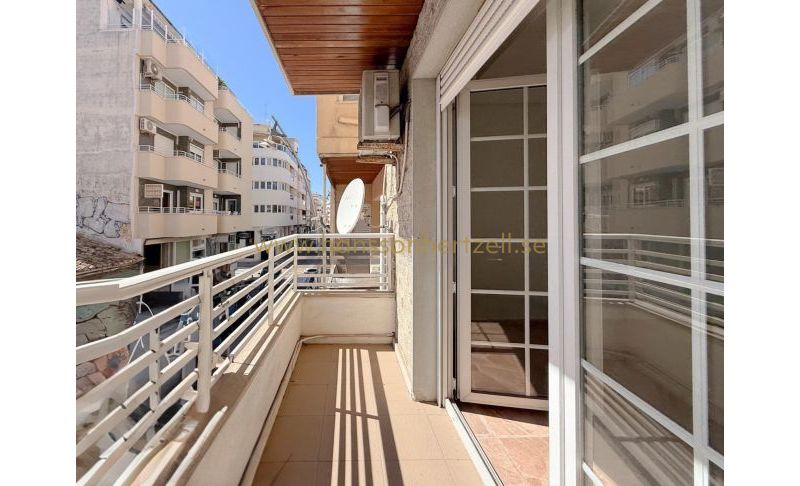 Appartement - Sale - Torrevieja  - Torrevieja Centro