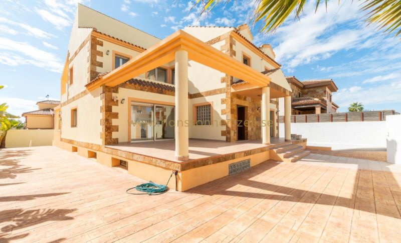 Chalet - Venta - Torrevieja  - Aguas nuevas 2