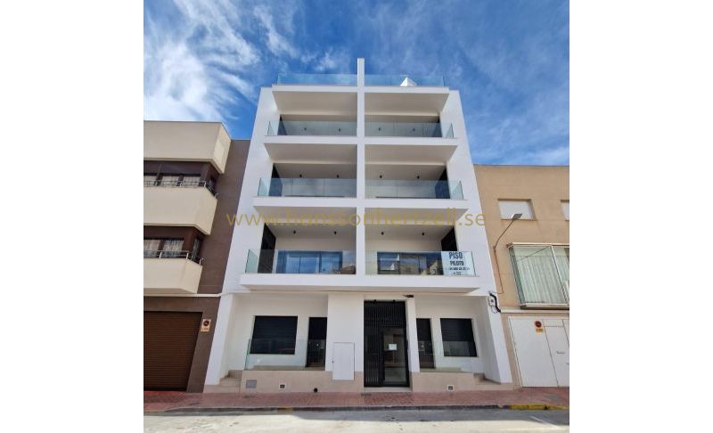 Appartement - New Build - Guardamar  - Pueblo