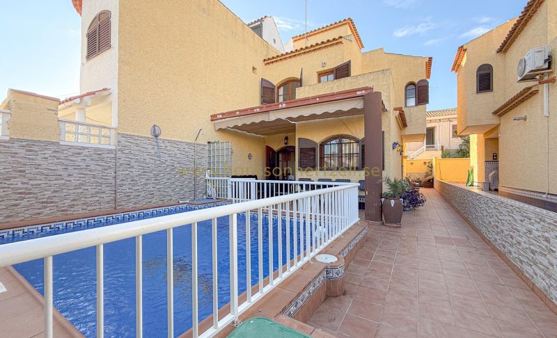 Townhouse - Sale - Torrevieja  - Los Frutales