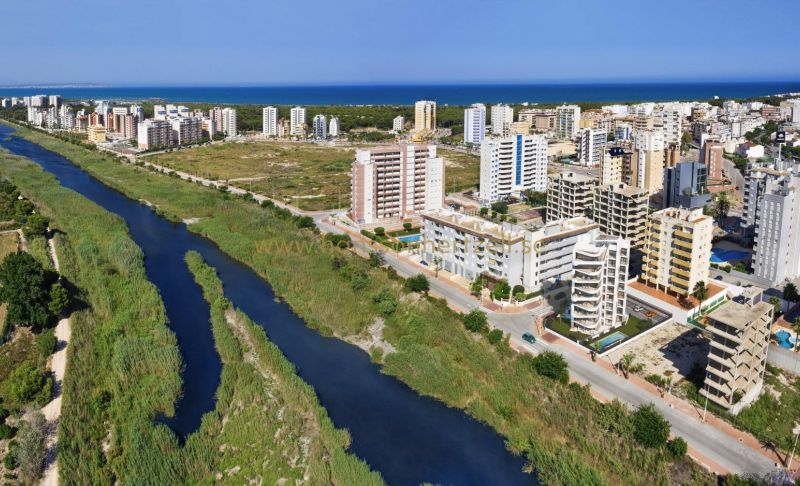 Lägenhet - Nybyggnad - Guardamar  - Avenida del Puerto