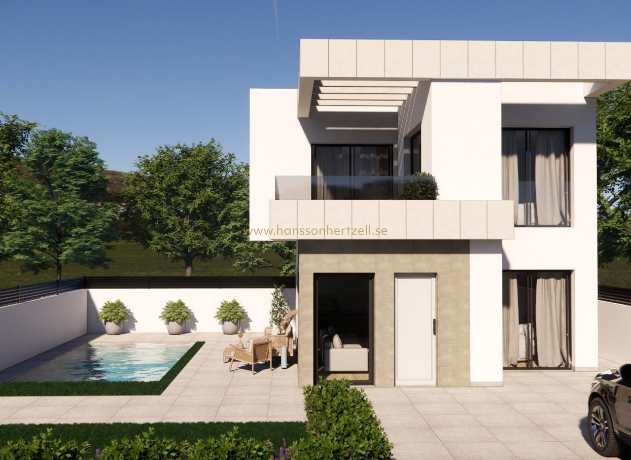 Nueva construcción  - Chalet - Los Montesinos  - La herrada
