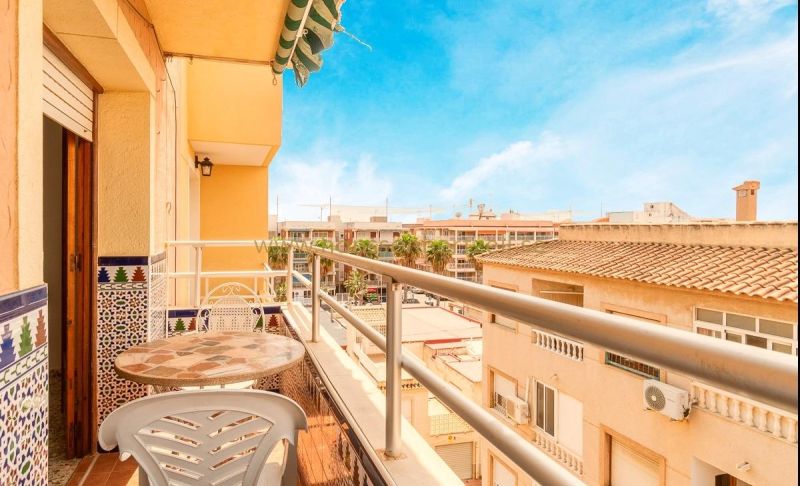 Appartement - Sale - Torrevieja  - Playa Los Naufragos 