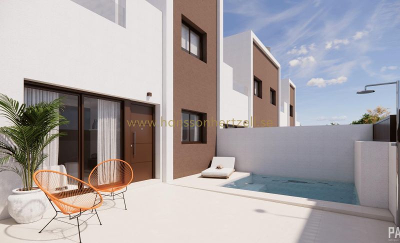 Radhus  - Nybyggnad - Pilar de la Horadada - Zona Pueblo